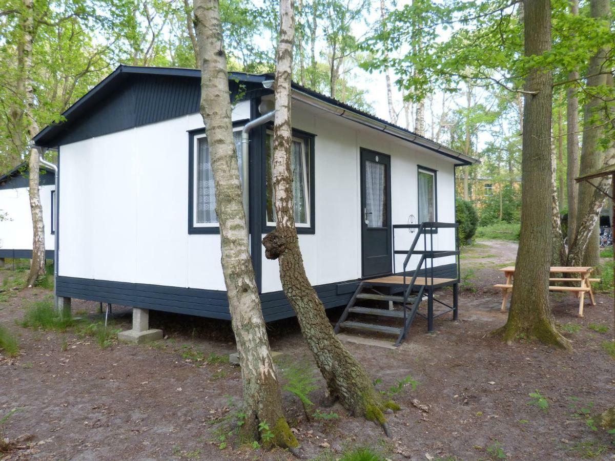 Ddr Bungalow Direkt Am Strand Auf Rugen Dranske Exteriér fotografie